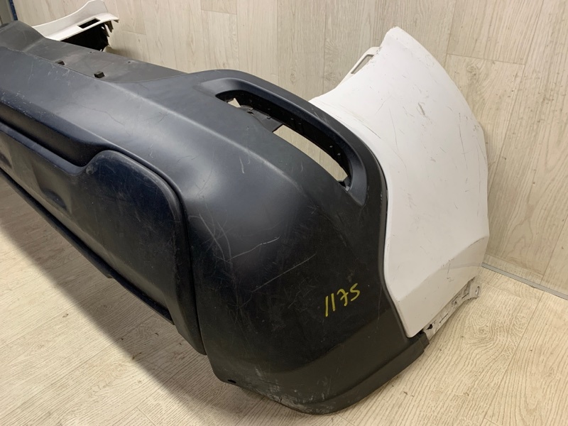 Бампер задний CHEROKEE 14- 2017 KL 2.4 ED6