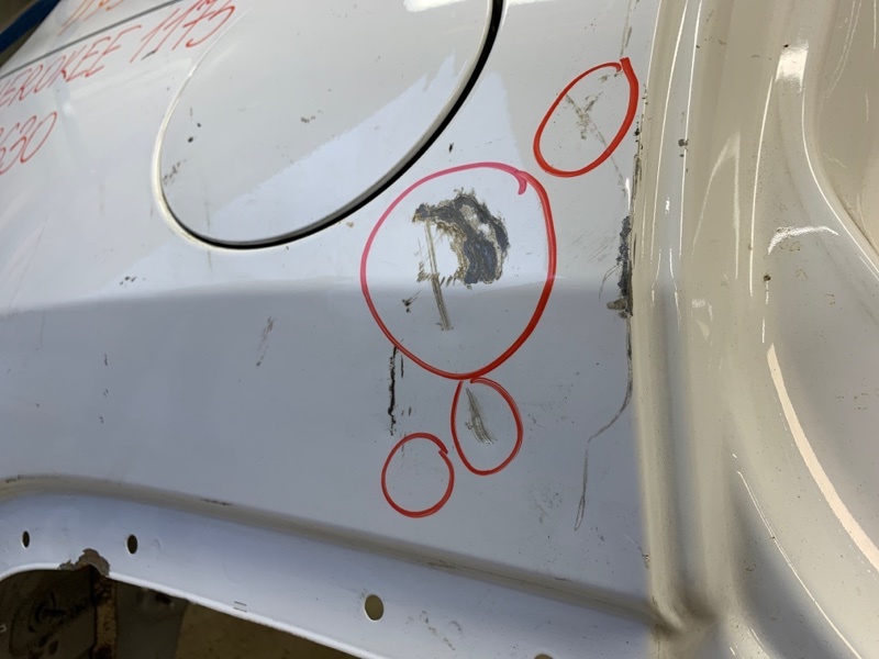 Четверть кузова задняя правый CHEROKEE 14- 2017 KL 2.4 ED6 Четверть кузова задняя правый CHEROKEE 14- 2017 KL 2.4 ED6