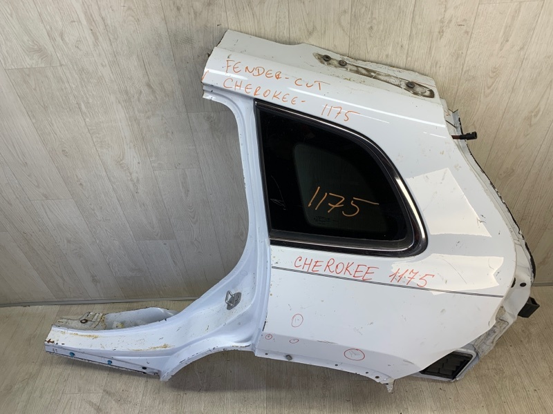 Четверть кузова задняя левый JEEP CHEROKEE 14- KL 2.4 ED6 Четверть кузова задняя левый JEEP CHEROKEE 14- KL 2.4 ED6