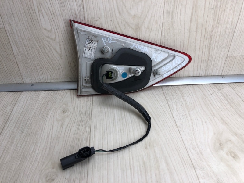 Фонарь внутренний задний правый FORD ESCAPE 12-19 TM2 2.0 HDTX