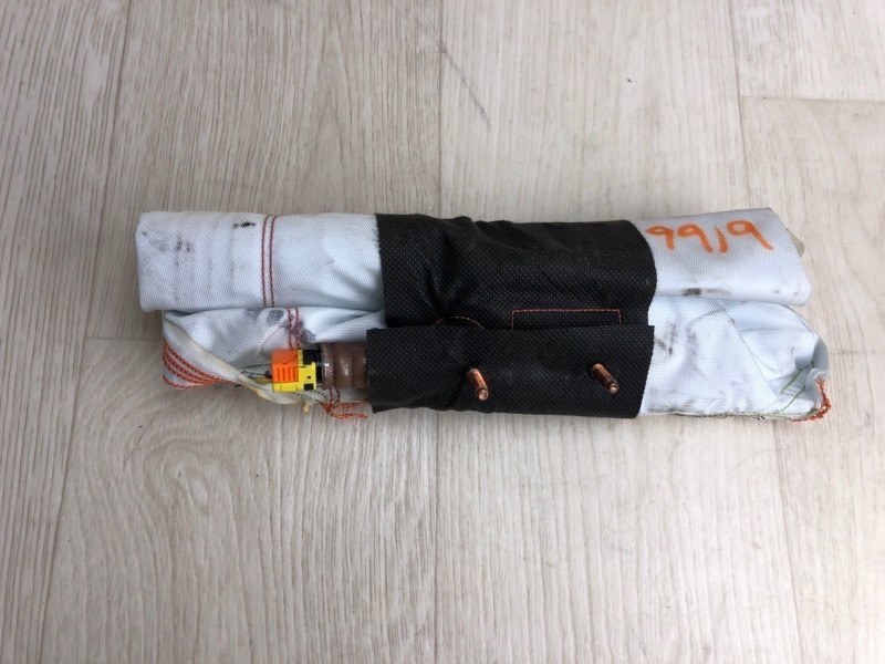 Подушка безопасности в сиденье передняя правая ESCAPE 12-19 2014 TM2 2.0 HDTX