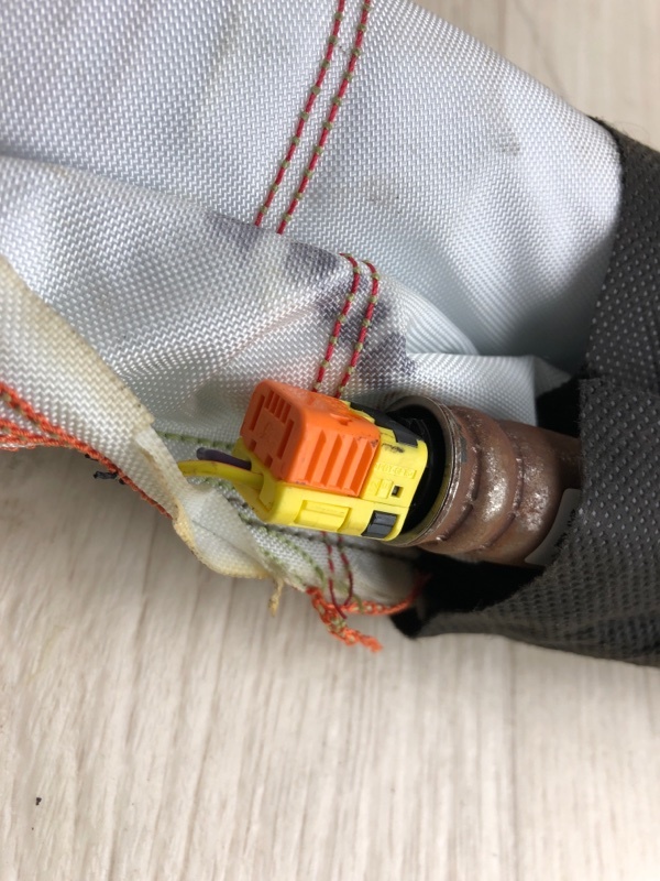 Подушка безопасности в сиденье передняя правая FORD ESCAPE 12-19 TM2 2.0 HDTX