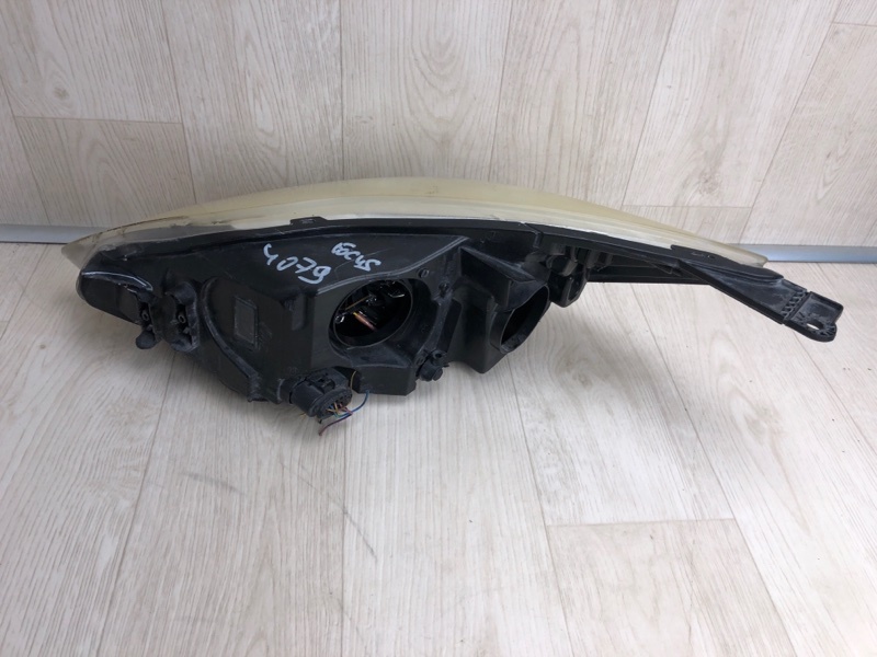 Фара правая FOCUS 10-18 2013 BK 2.0 XQDA