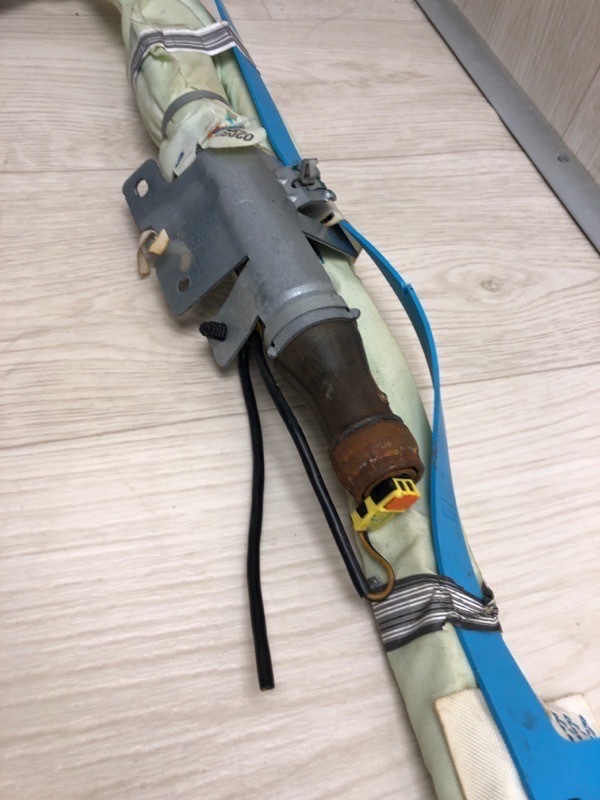 Подушка безопасности (штора) правая FORD FOCUS 10-18 BK 2.0 XQDA