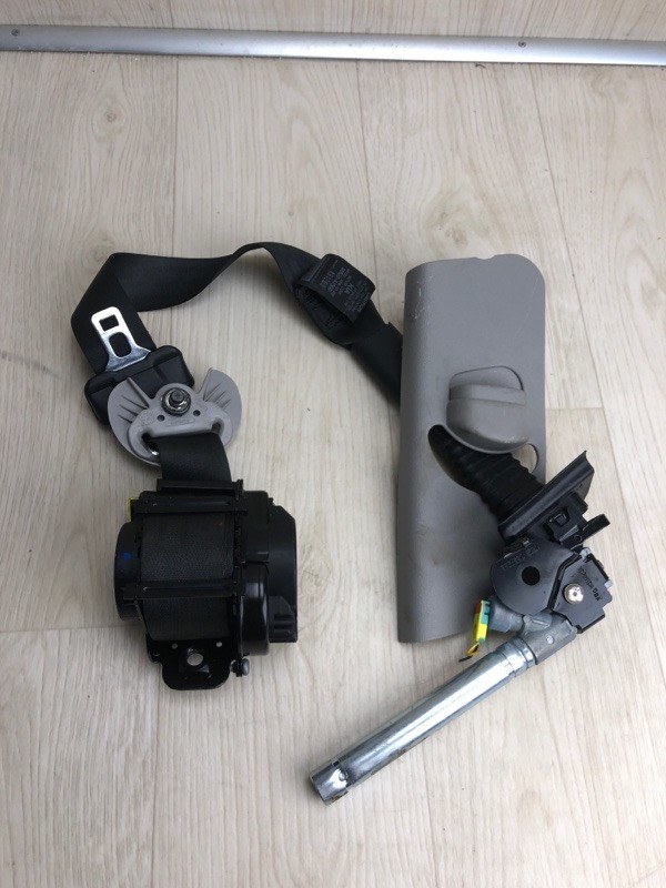 Ремень безопасности передний правый KIA FORTE YD 12- 2013 YD 1.8 G4NB 88820-A7500WK Б/У