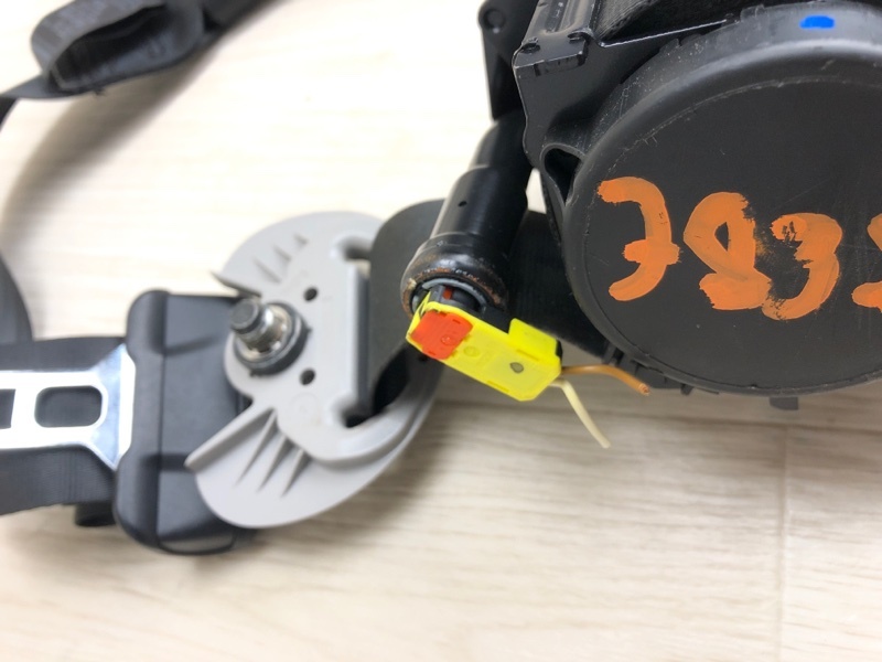 Ремень безопасности передний правый FORTE YD 12- 2013 YD 1.8 G4NB