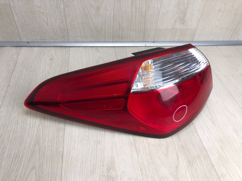 Фонарь наружный левый FORTE YD 12- 2013 YD 1.8 G4NB