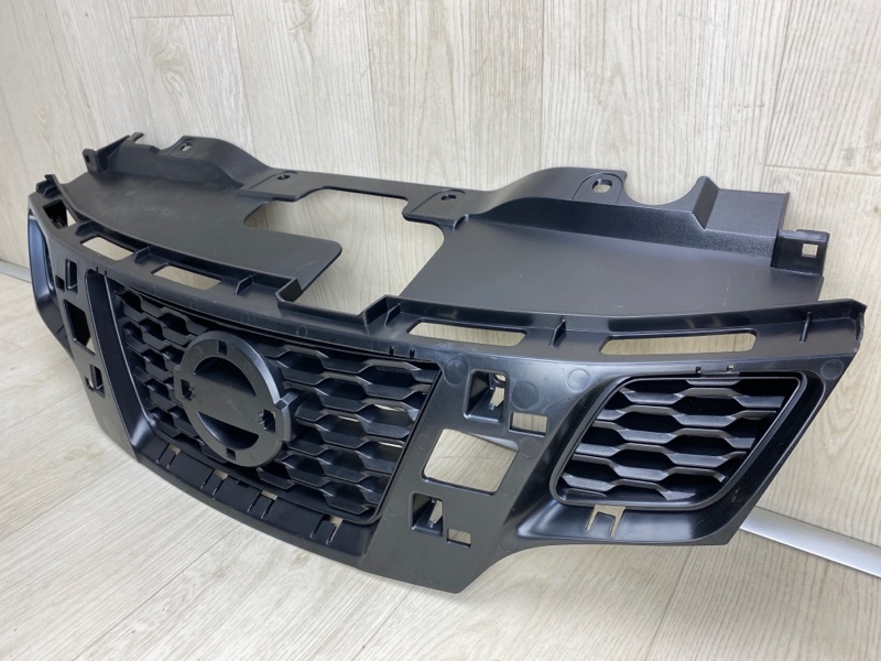 Решетка радиатора NISSAN NV200 USA 13- M20XUS 2.0 MR20DE