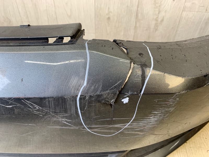 Бампер передний JETTA USA 10-17 2013 162 2.5 CBUA