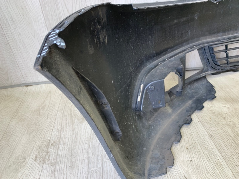Бампер передний JETTA USA 10-17 2013 162 2.5 CBUA