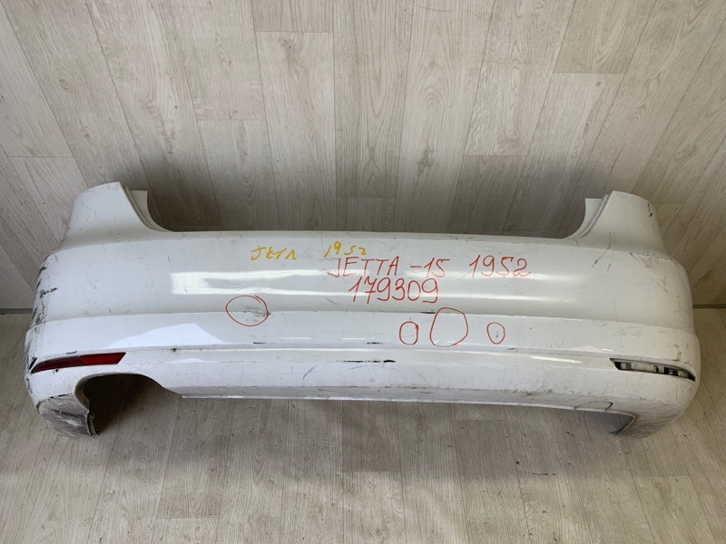 Бампер задний JETTA USA 10-17 2011 162 CBTA 2.5L