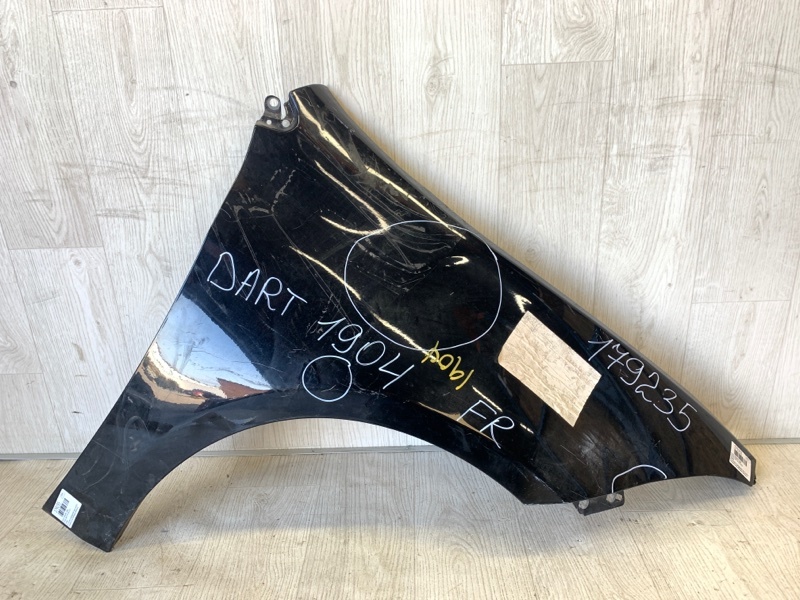 Крыло переднее правое DODGE DART 12-16 2015 PF 2.4 ED8 68082972AC Б/У