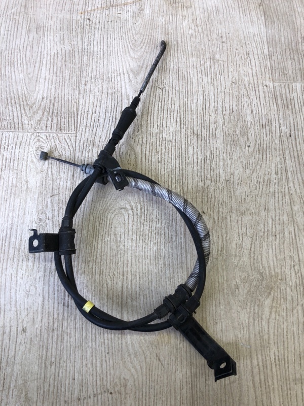 Трос стояночного тормоза правый ACCENT MC 06-10 2007 MC 1.6 G4ED
