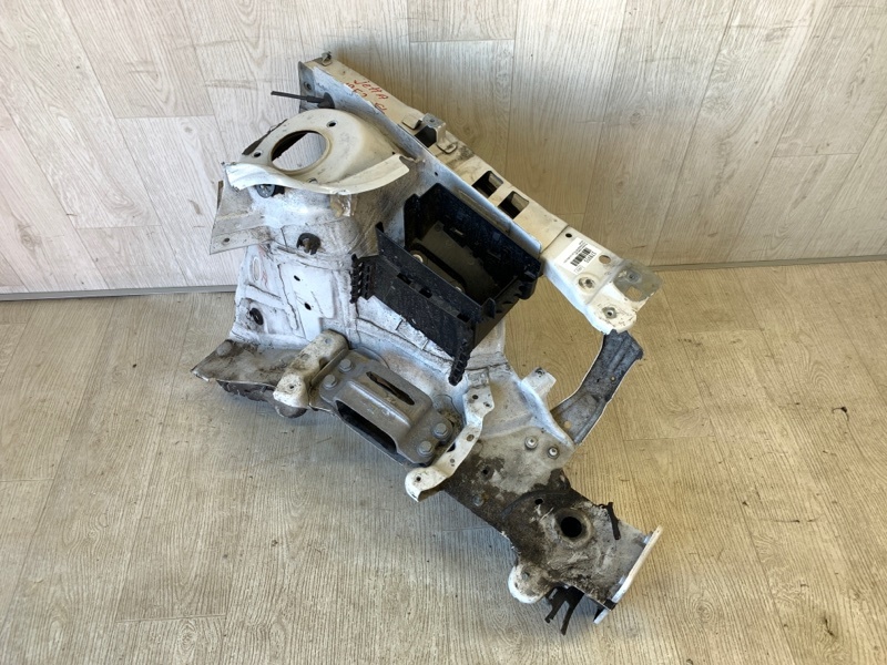 Лонжерон передний левый JETTA USA 10-17 2011 162 CBTA 2.5L