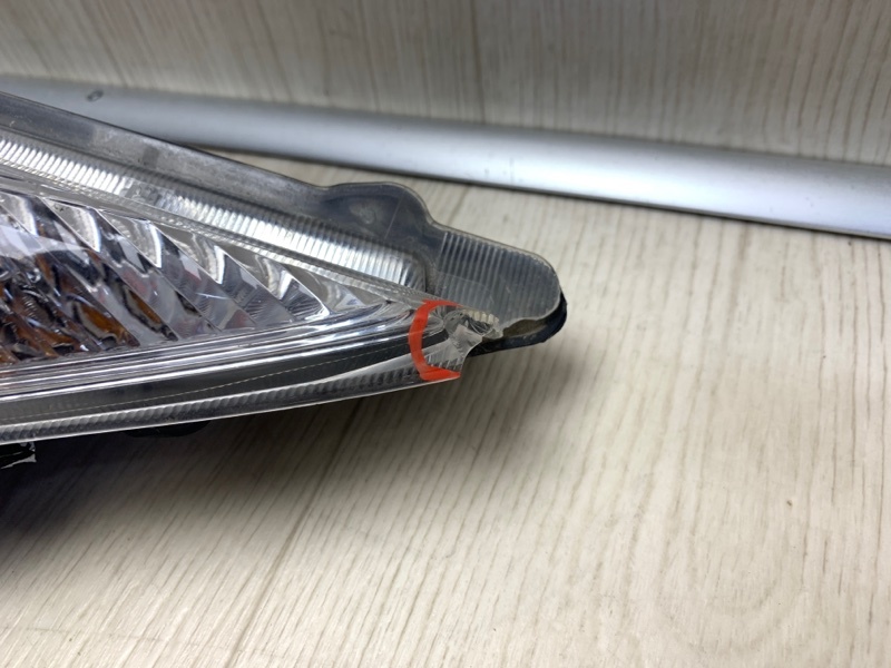 Указатель поворота правый JUKE 10-19 2011 F15 1.6 MR16DDT Указатель поворота правый JUKE 10-19 2011 F15 1.6 MR16DDT