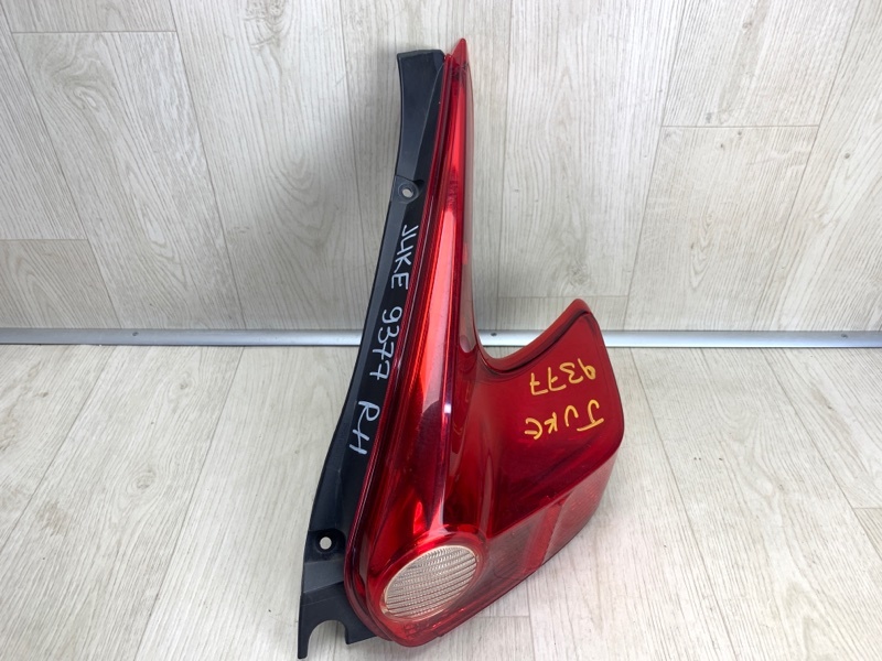 Фонарь наружный задний правый NISSAN JUKE 10-19 F15 1.6 MR16DDT