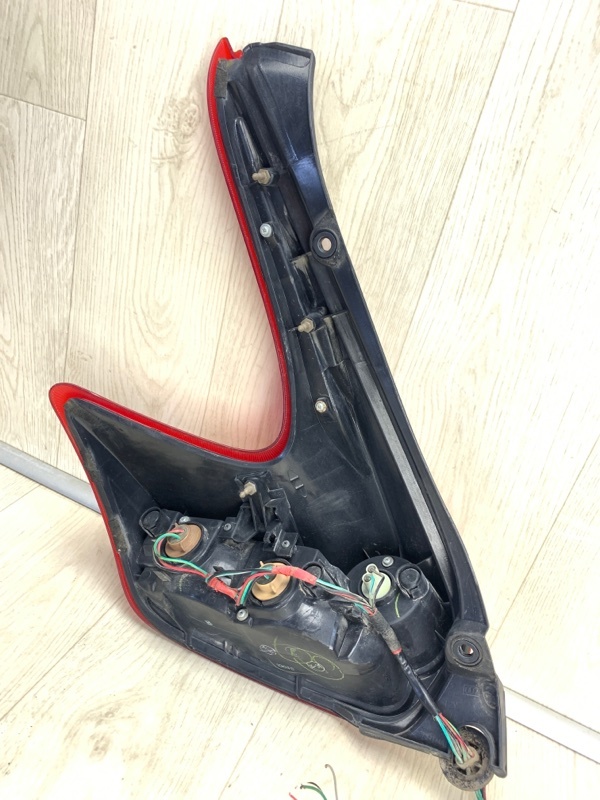 Фонарь наружный задний правый JUKE 10-19 2011 F15 1.6 MR16DDT