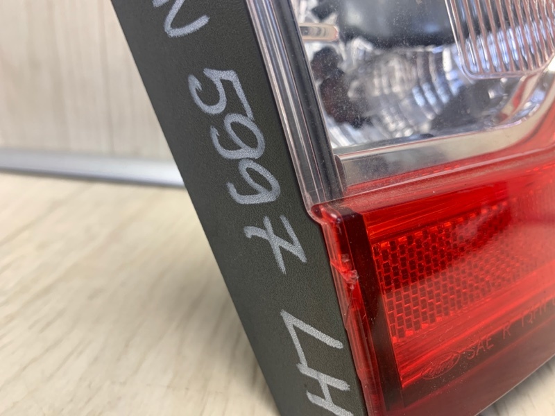 Фонарь внутренний задний левый FUSION 14- 2013 CD4 C25HDEX