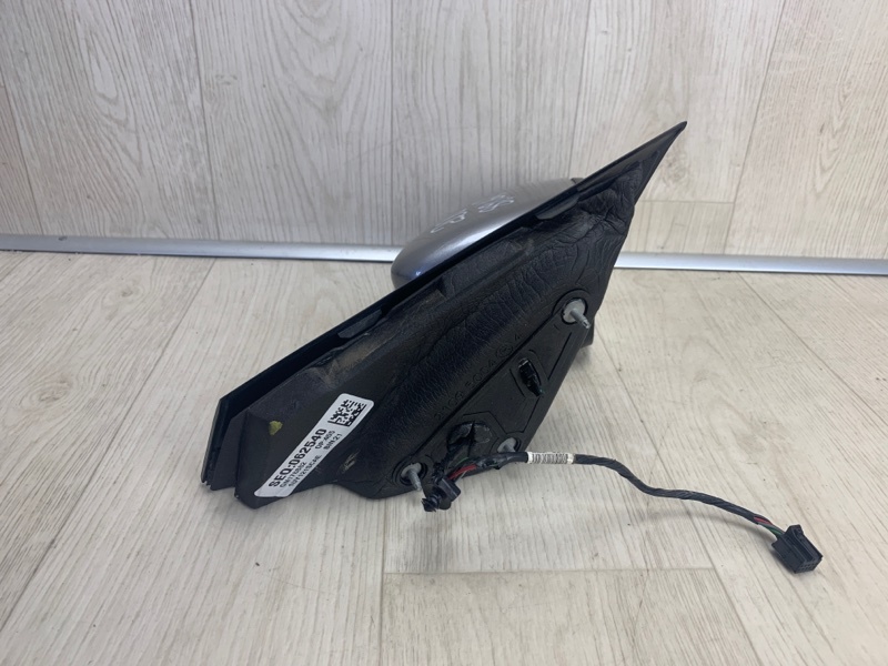 Зеркало правое 200 14-16 2016 UF 2.4 ED6