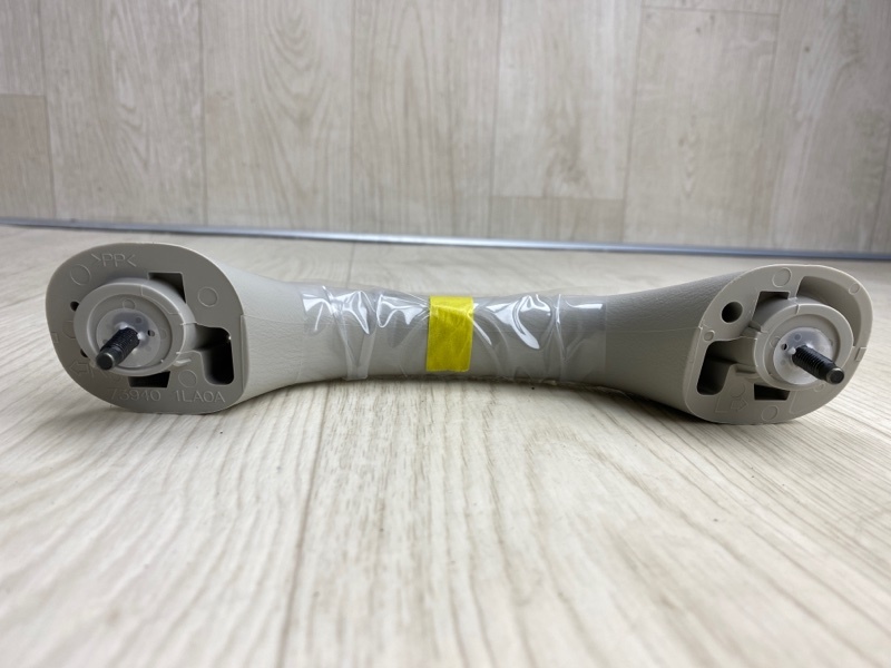 Ручка потолка передняя INFINITI QX56 / TITAN / ARMADA 04-16 Z62