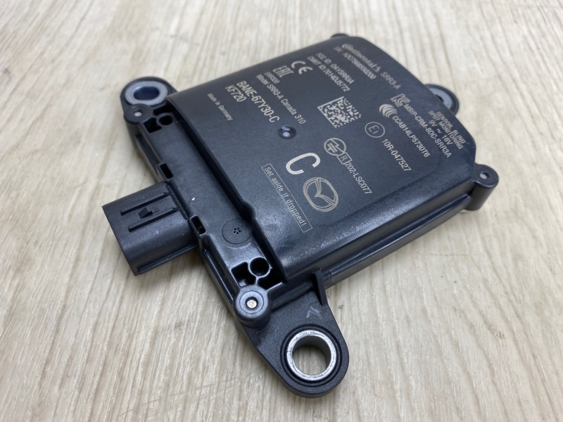 Датчик слепых зон задний 3 BM 13-19 2017-2018 Датчик слепых зон задний 3 BM 13-19 2017-2018