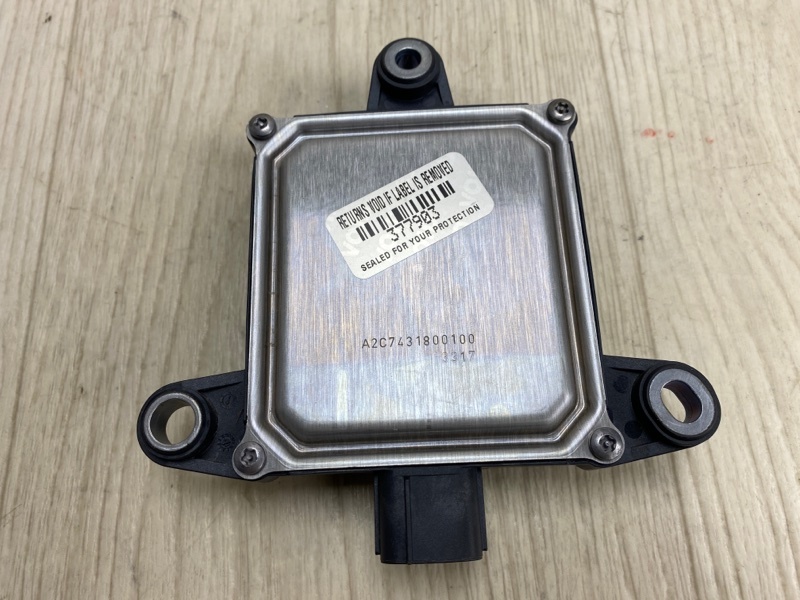 Датчик слепых зон задний 3 BM 13-19 2017-2018 Датчик слепых зон задний 3 BM 13-19 2017-2018