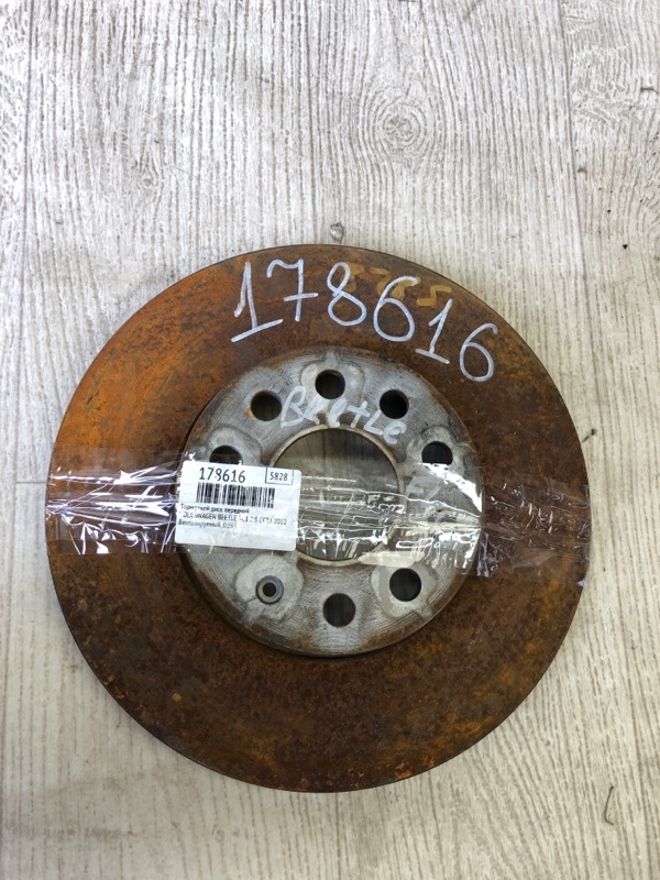 Тормозной диск передний VOLKSWAGEN BEETLE 11-19 2012 5C1 CBTA 2.5L 5C0 615 301 A Б/У