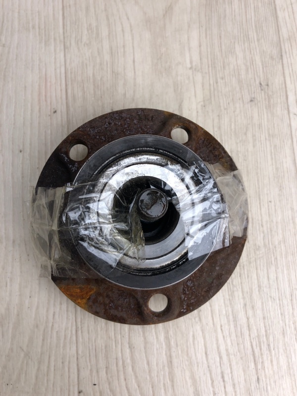 Ступица задняя BEETLE 11-19 2012 5C1 CBTA 2.5L