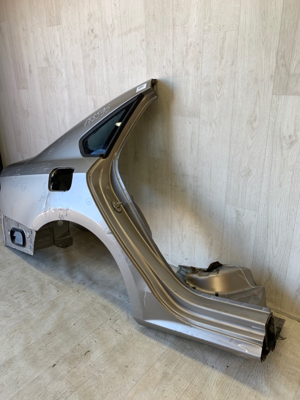 Четверть кузова задняя правый PASSAT B7 11-15 2012 A32