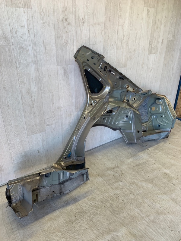 Четверть кузова задняя правый PASSAT B7 11-15 2012 A32