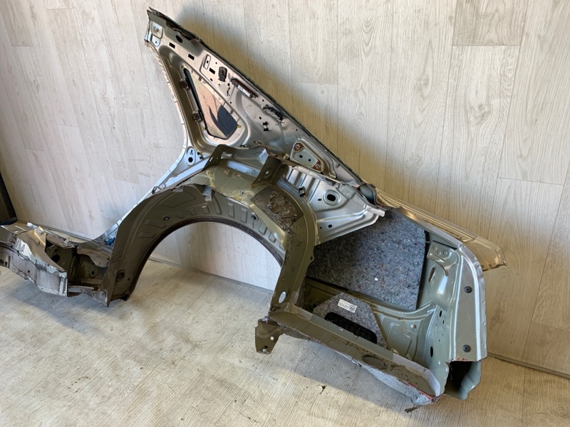 Четверть кузова задняя правый PASSAT B7 11-15 2012 A32