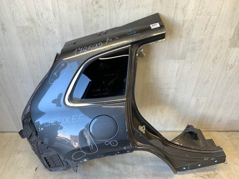 Четверть кузова задняя задний правый CHEROKEE 14- 2014 KL 3.2 EHB