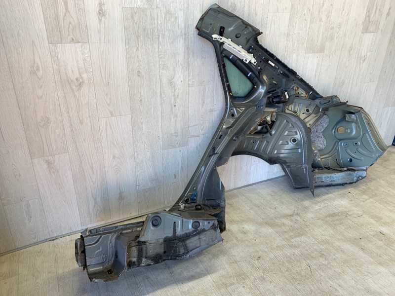 Четверть кузова задняя правый PASSAT B7 11-15 2014 A32 1.8 CPRA
