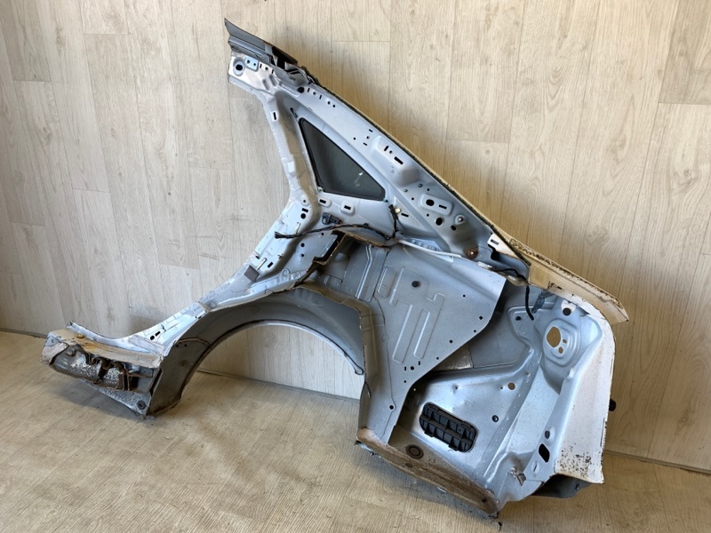 Четверть кузова задняя задний правый FIESTA 08-17 2013 CCN 1.6 HXJB