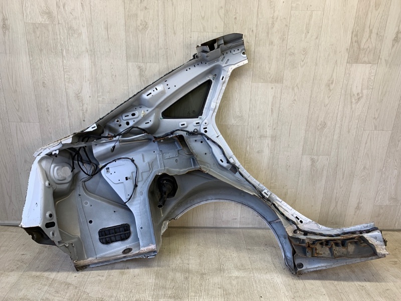 Четверть кузова задняя задний левый FIESTA 08-17 2013 CCN 1.6 HXJB