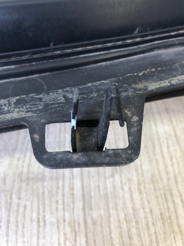 Пластик под лобовое стекло / Жабо CRUZE 15- 2017 J400 1.4T LE2 Пластик под лобовое стекло / Жабо CRUZE 15- 2017 J400 1.4T LE2