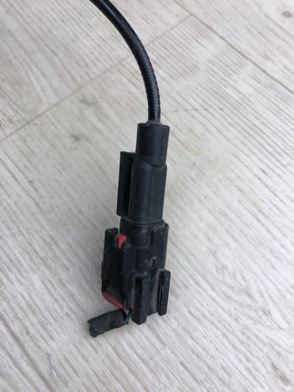 Датчик ABS задний левый JEEP CHEROKEE 14- KL 3.2 EHB Датчик ABS задний левый JEEP CHEROKEE 14- KL 3.2 EHB