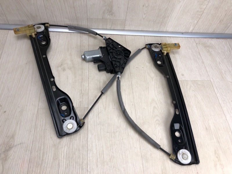 Стеклоподъемник передний правый JEEP CHEROKEE 14- KL 3.2 EHB Стеклоподъемник передний правый JEEP CHEROKEE 14- KL 3.2 EHB