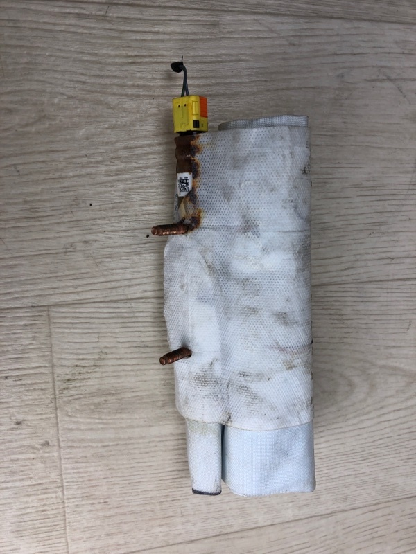 Подушка безопасности в сиденье левая CHEROKEE 14- 2014 KL 3.2 EHB Подушка безопасности в сиденье левая CHEROKEE 14- 2014 KL 3.2 EHB