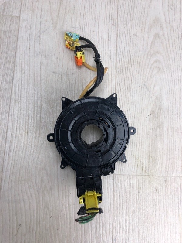 Запчасть шлейф airbag JEEP CHEROKEE 14- 2014 KL 3.2 EHB 68455810AA Б/У Шлейф Airbag JEEP CHEROKEE 14- 2014 KL 3.2 EHB 68455810AA Б/У