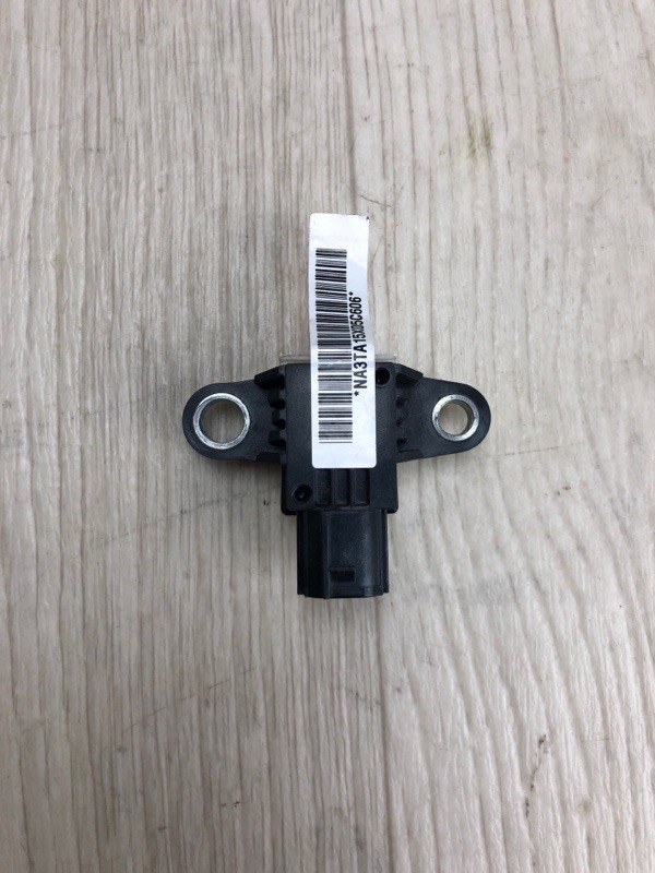 Датчик удара NISSAN ALTIMA L33 12-18 2015 L33 2.5 QR25DE 98836-3TA5B Б/У