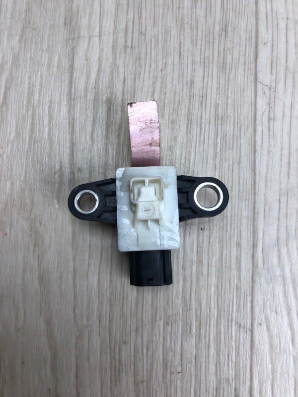 Датчик удара ALTIMA L33 12-18 2015 L33 2.5 QR25DE