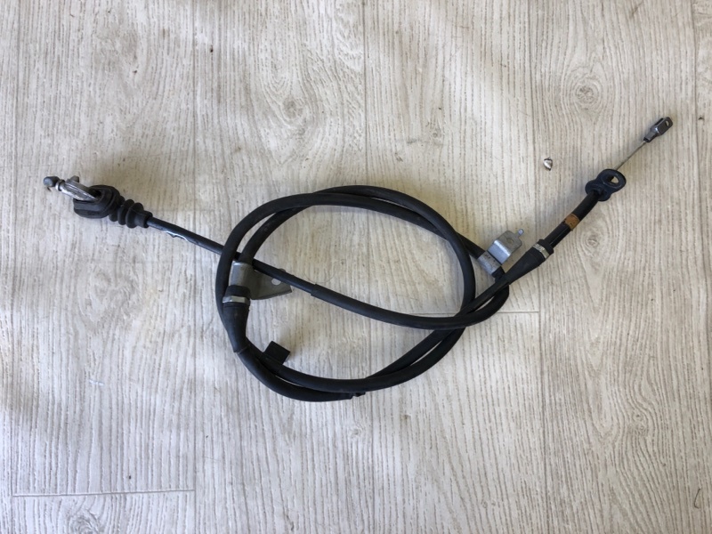 Трос стояночного тормоза левый ALTIMA L33 12-18 2015 L33 2.5 QR25DE