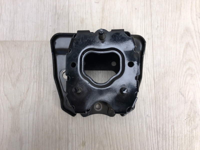 Кронштейн усилителя заднего бампера левый NISSAN ALTIMA L33 12-18 L33 2.5 QR25DE