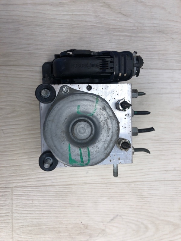 Блок ABS ALTIMA L33 12-18 2015 L33 2.5 QR25DE