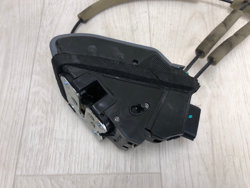 Замок двери задний левый ALTIMA L33 12-18 2015 L33 2.5 QR25DE