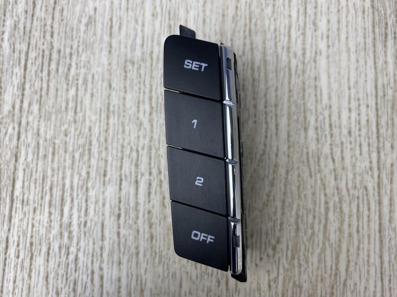 Блок кнопок памяти сидений правый CAYENNE 10-18 2010 958 3.0 M06.EC Блок кнопок памяти сидений правый CAYENNE 10-18 2010 958 3.0 M06.EC