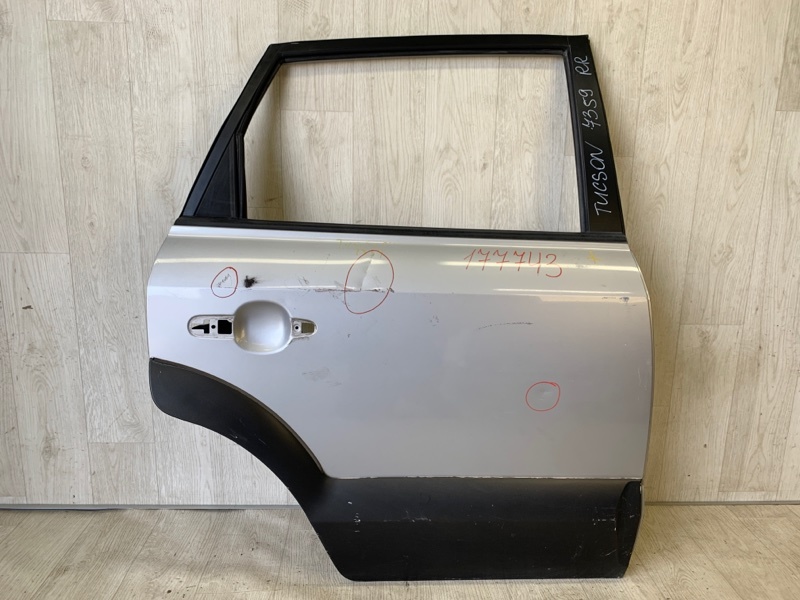 Дверь задняя правая HYUNDAI TUCSON 04-10 2004 JM 2.7 G6BA 77004-2E050 Б/У