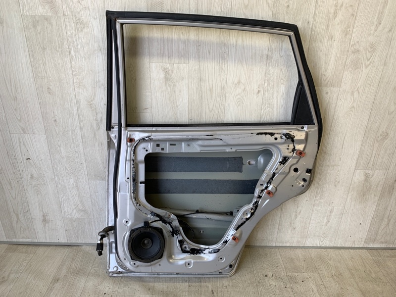 Дверь задняя правая TUCSON 04-10 2004 JM 2.7 G6BA