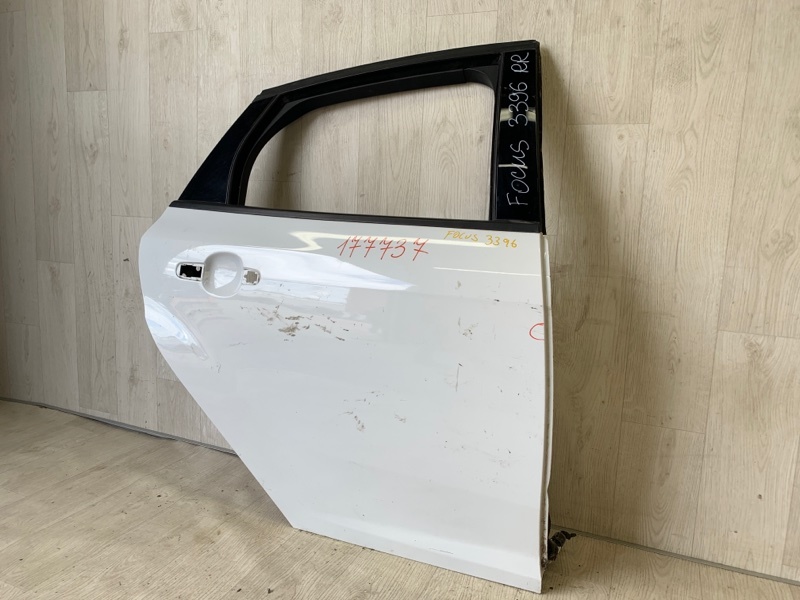 Дверь задняя правая FORD FOCUS 10-18 CB8 2.0 XQDA Дверь задняя правая FORD FOCUS 10-18 CB8 2.0 XQDA